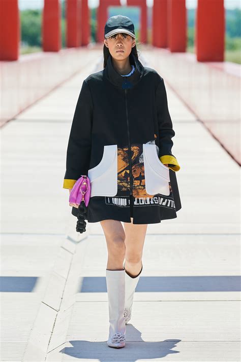 louis vuitton ss 2022|Louis Vuitton women's summer 2022.